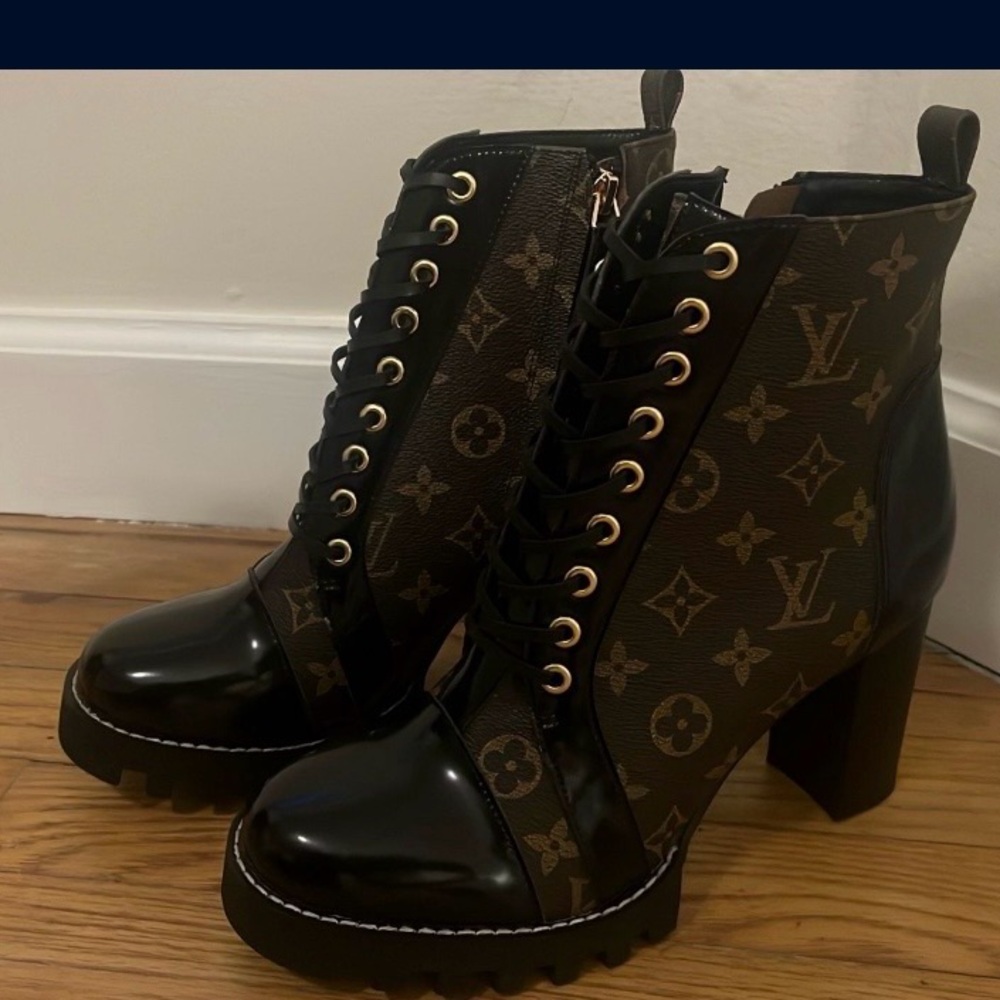 Louis Vuitton Monogram Black and Brown Lace-Up Boots - Picture 4 of 4